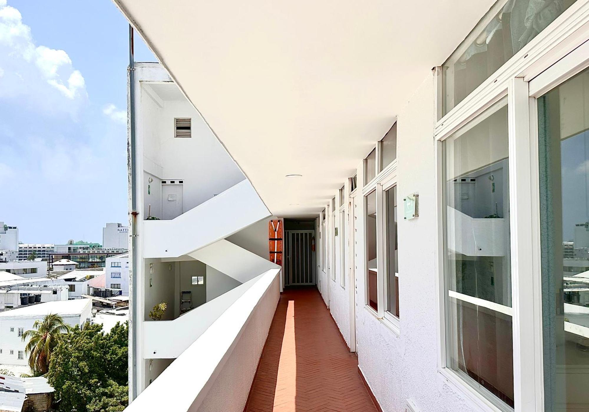 Edificio Santa Catalina 602 * San Andres (San Andres and Providencia Islands)